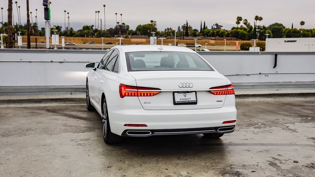 Used 2023 Ibis White Audi 45 Premium image 7