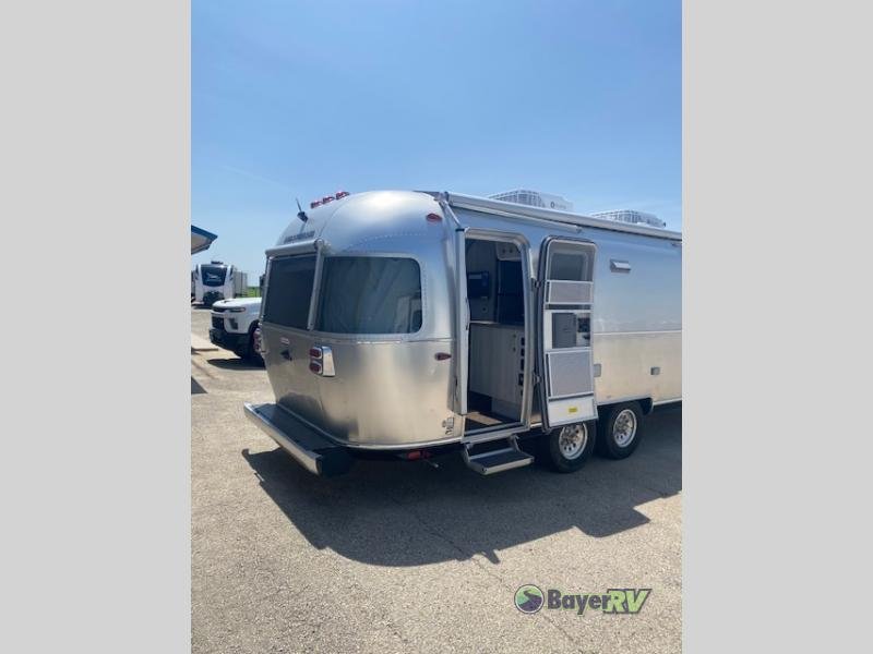 2025 Airstream International photo 2