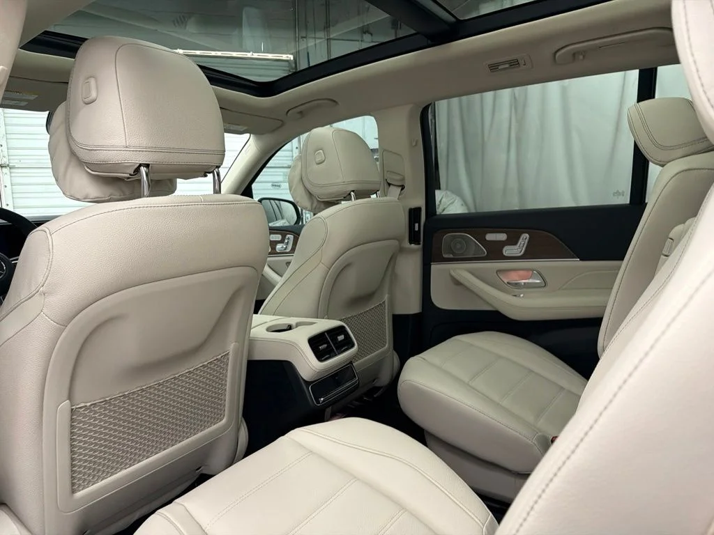 New 2026 White Mercedes-Benz GLS 450 image 17