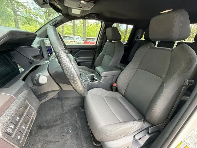Used 2025 White Toyota SR5 image 10