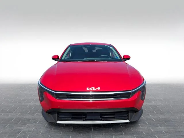 Used 2025 Red Kia EX image 2