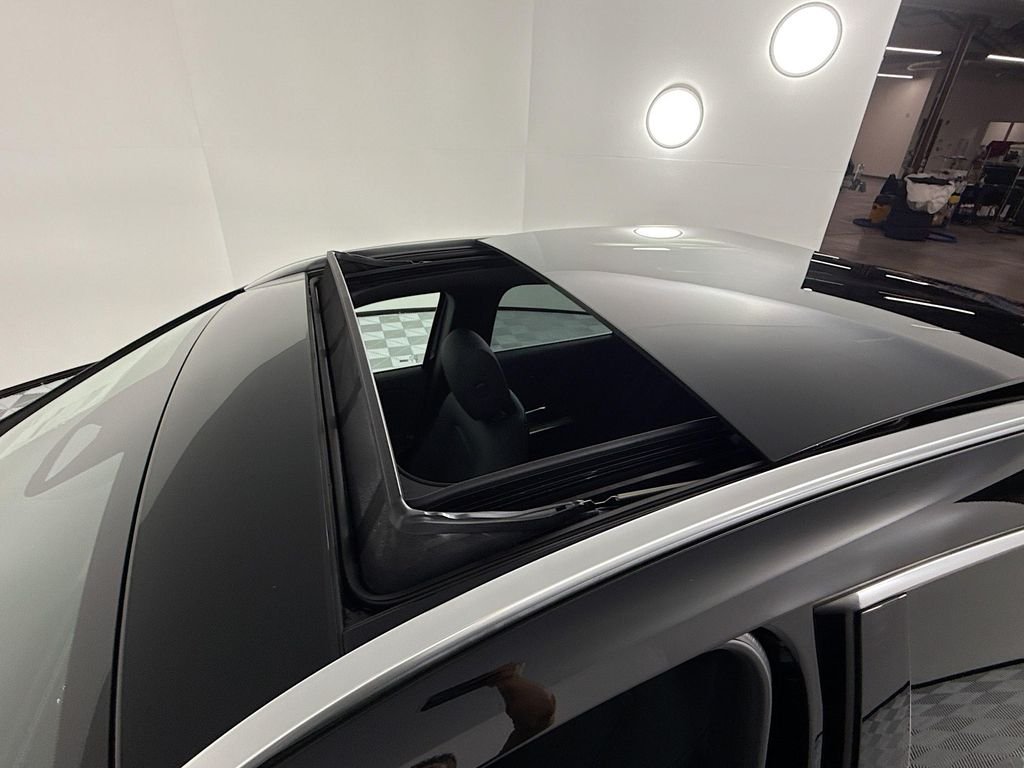 Used 2026 Black Mercedes-Benz GLA 250 image 23