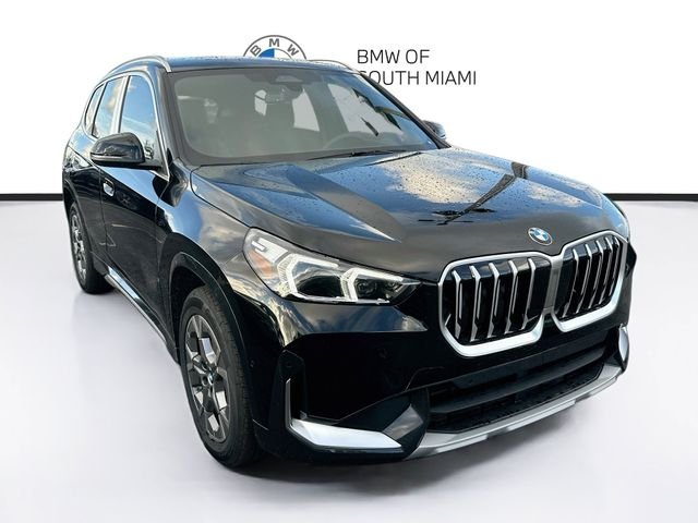 New 2027 Black BMW xDrive28i image 1
