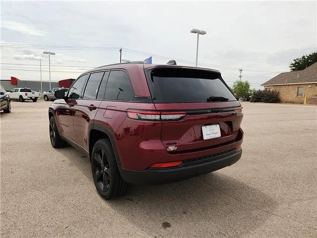 Used 2024 Velvet Red Pearlcoat Jeep Altitude 4x4 image 2