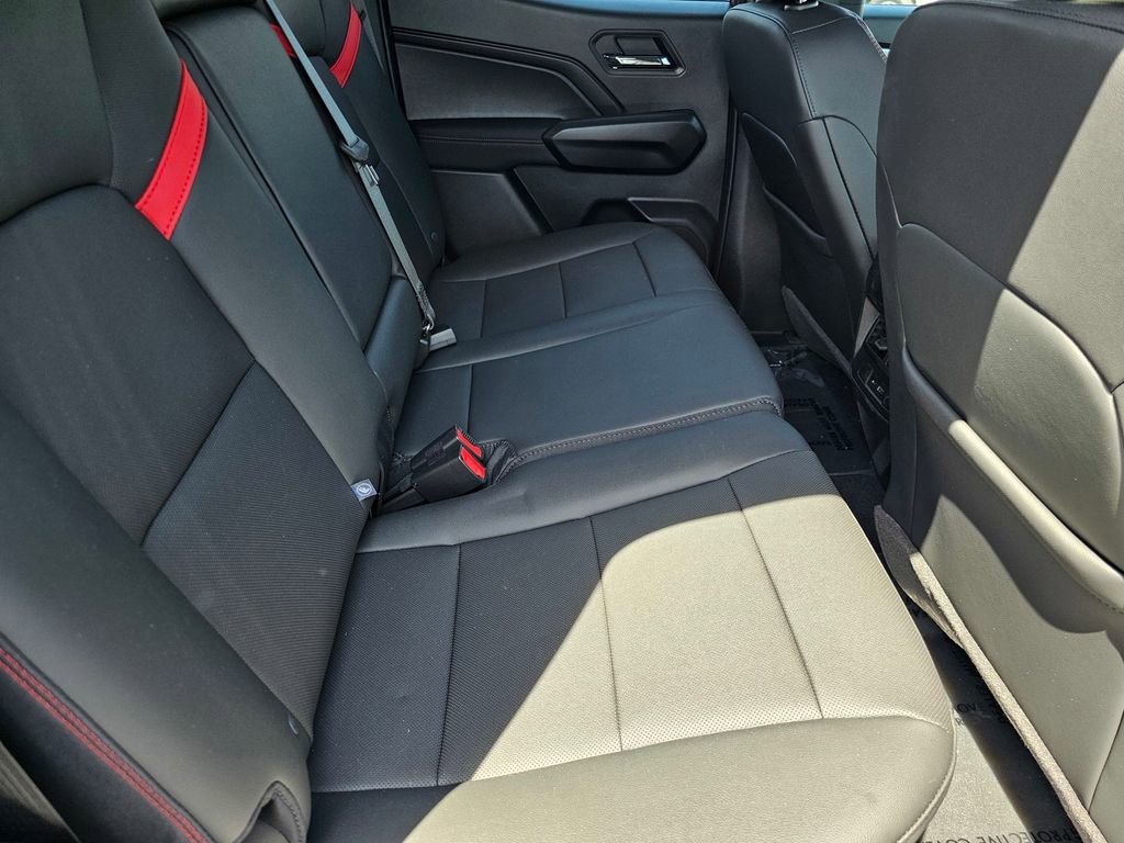 2026 Chevrolet Colorado Z71 - Photo 11