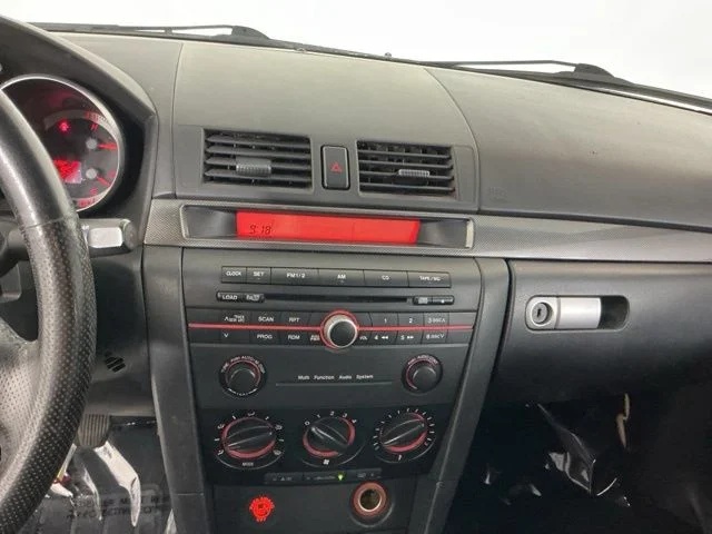 Used 2004 Black Mica Mazda s Base image 17