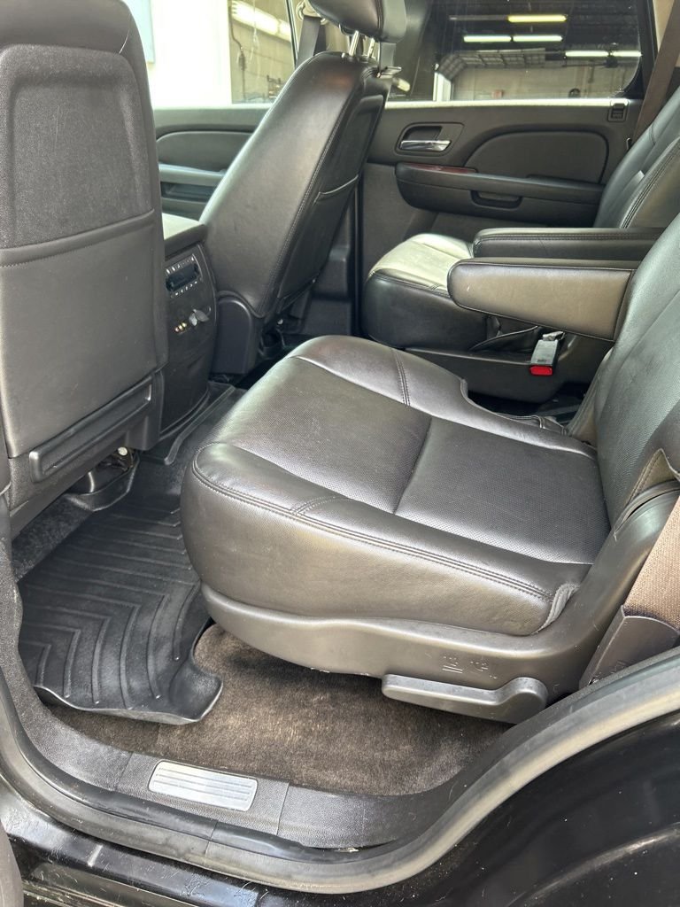 Used 2013 Black Chevrolet LTZ image 18
