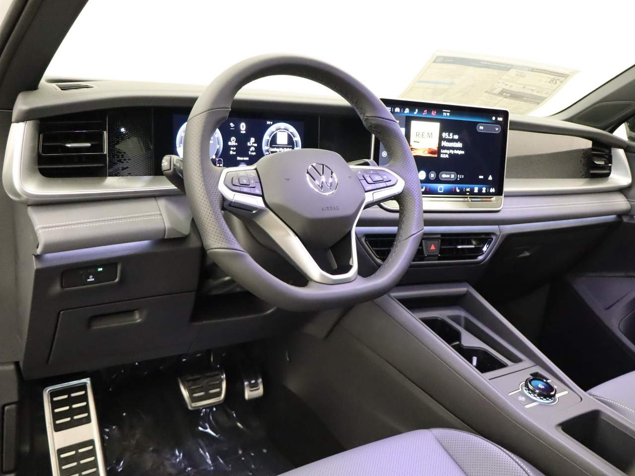 New 2026 Opal White w Volkswagen SE R-Line Black image 14