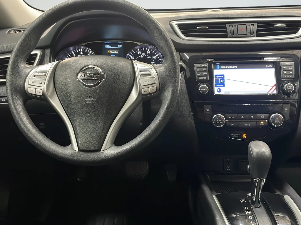 Used 2015 Silver Nissan SV image 12