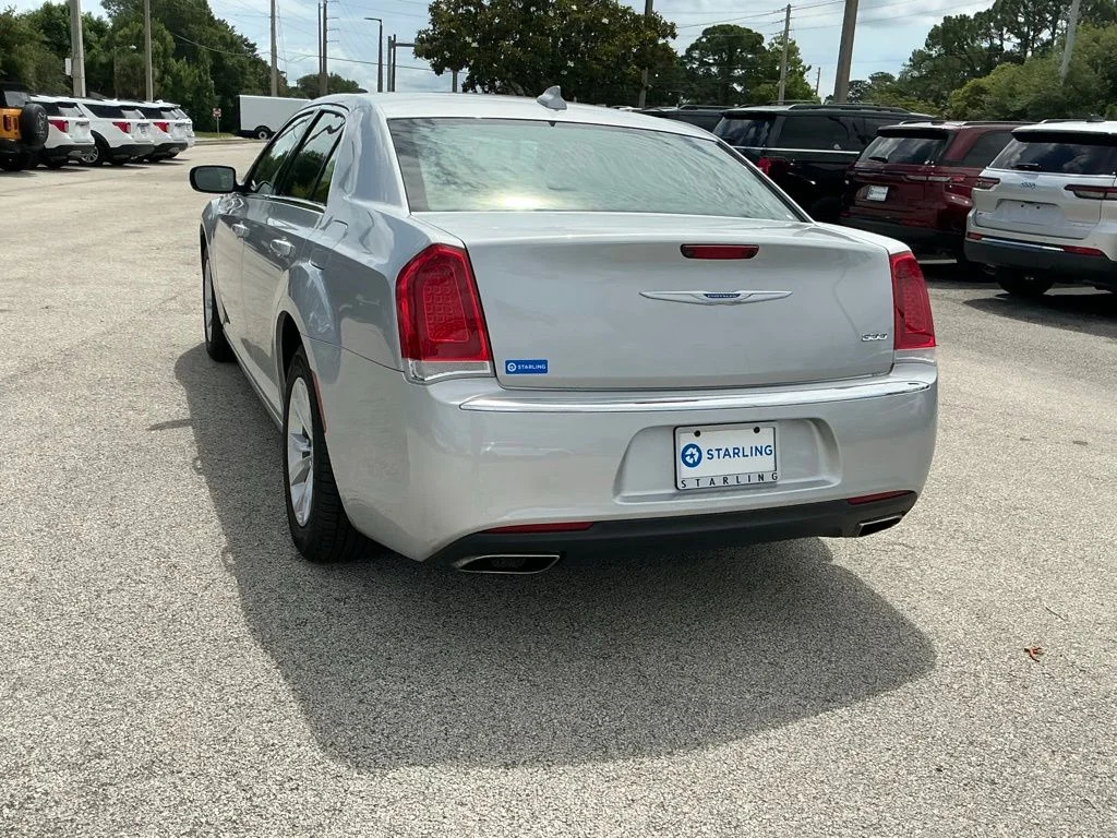 Used 2023 Silver Chrysler Touring image 7