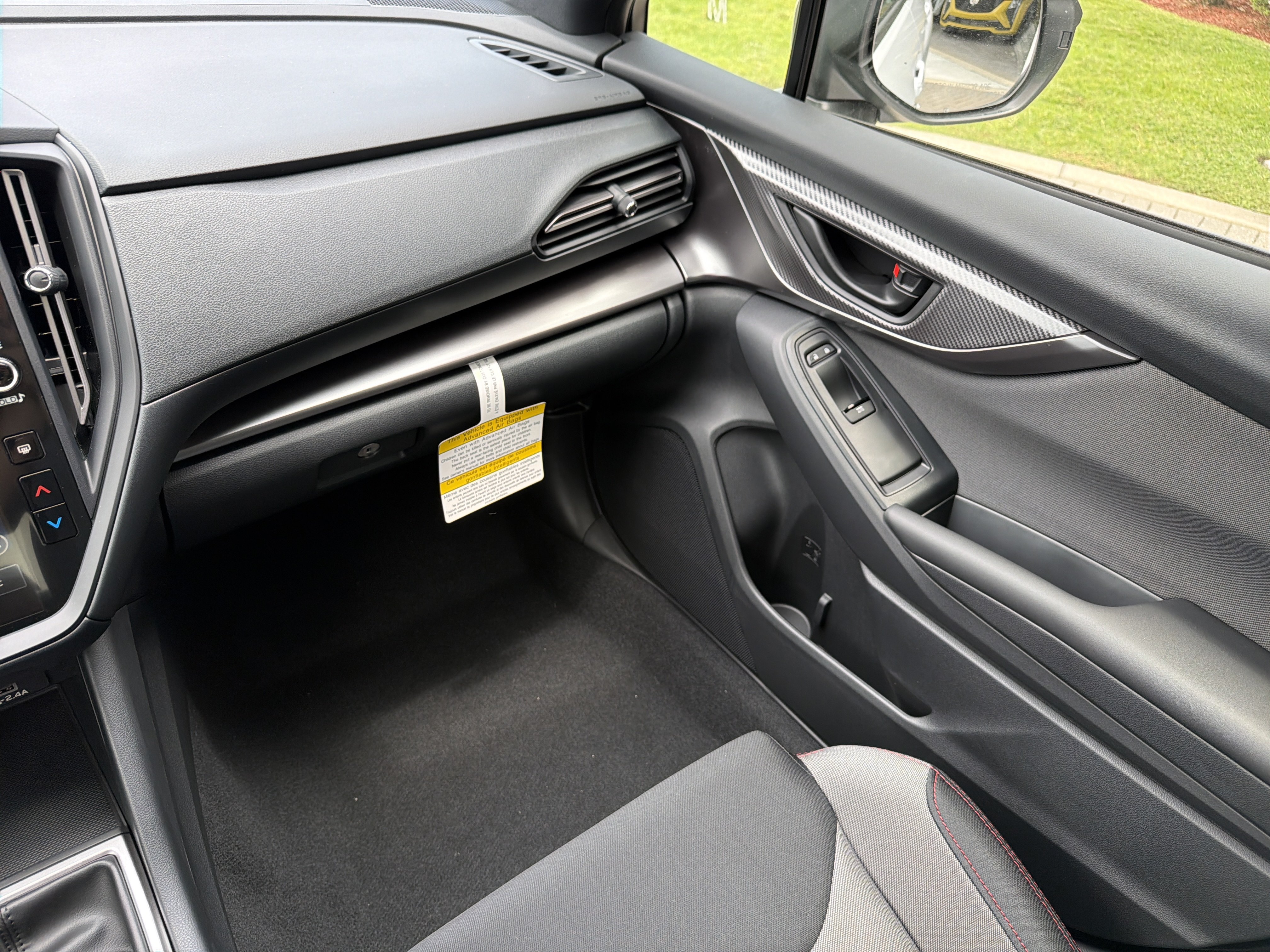 New 2026 CERAMIC WHITE Subaru Base image 19
