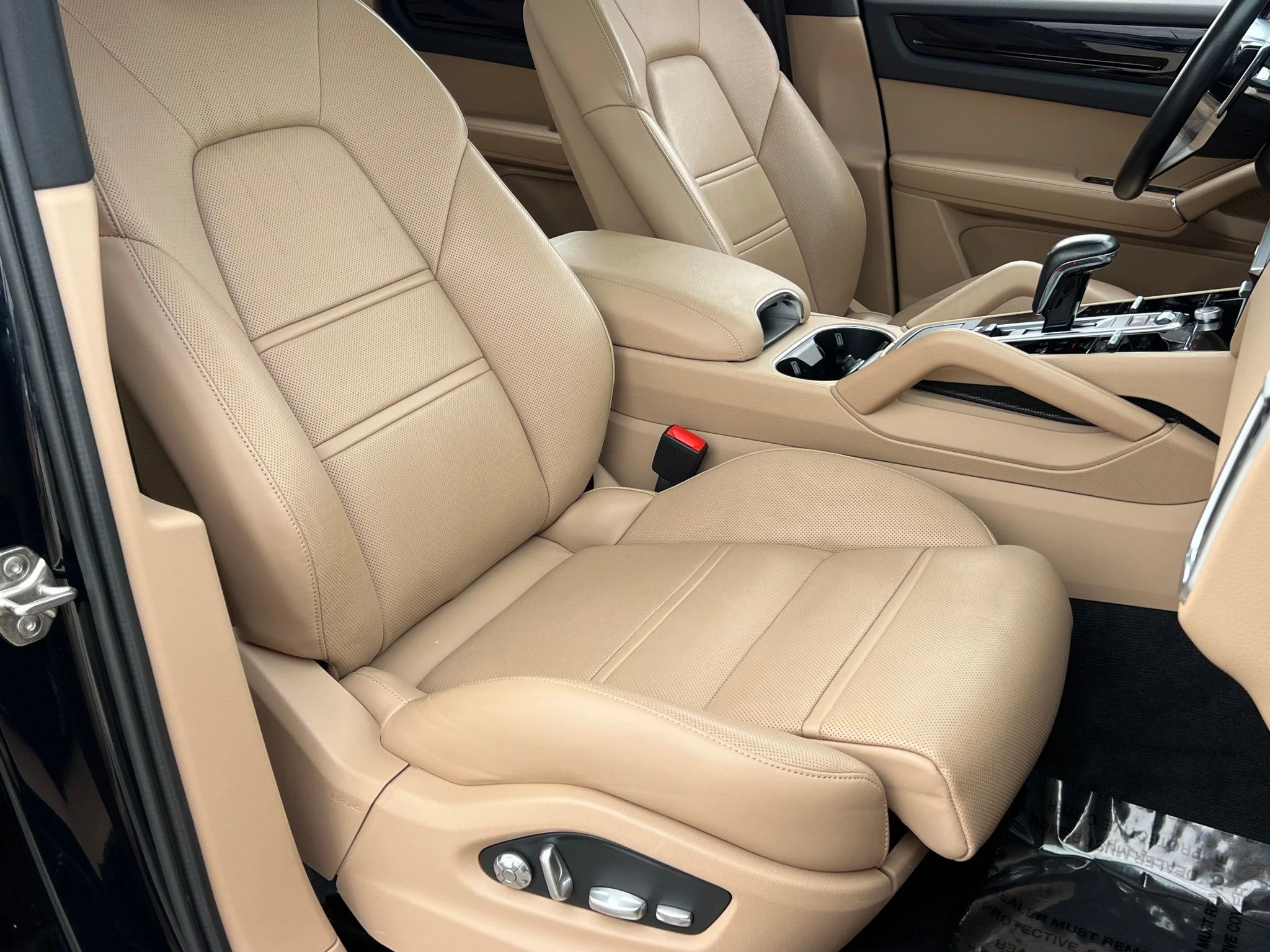 Used 2021 Blue Porsche S image 19