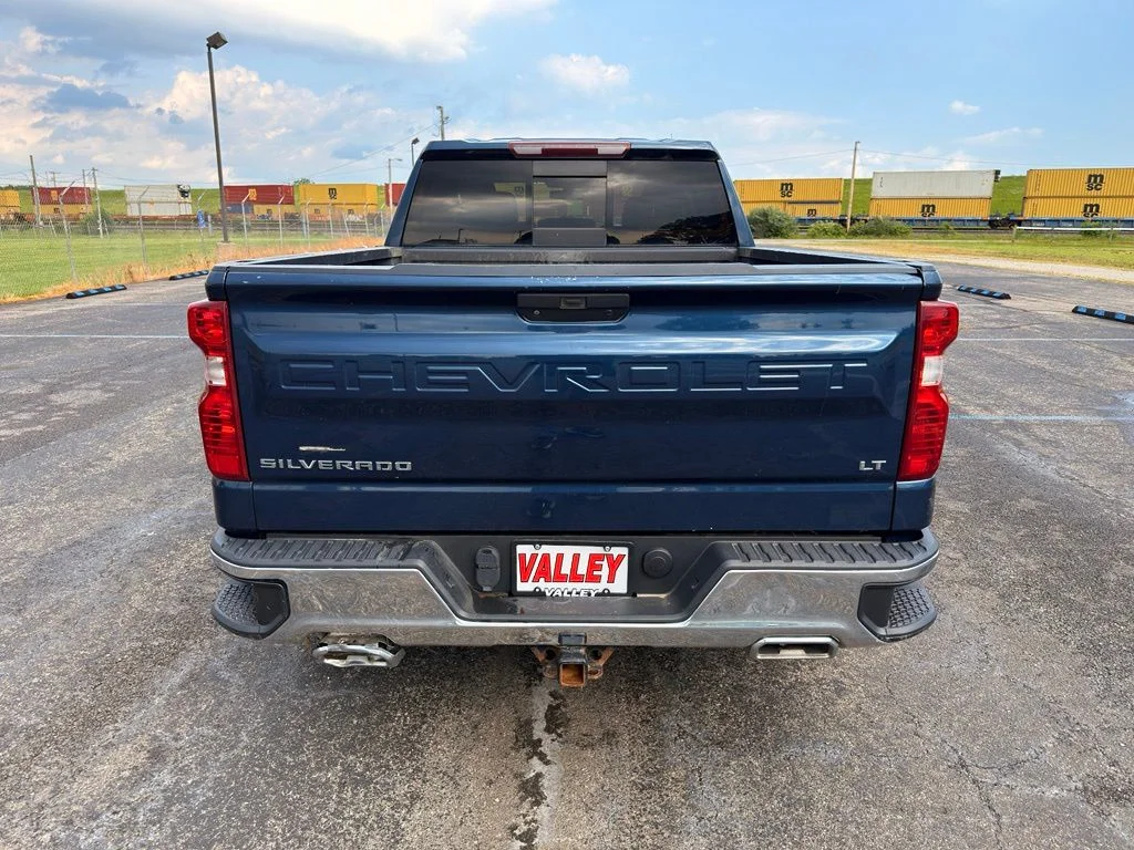 Used 2020 Blue Chevrolet LT image 12