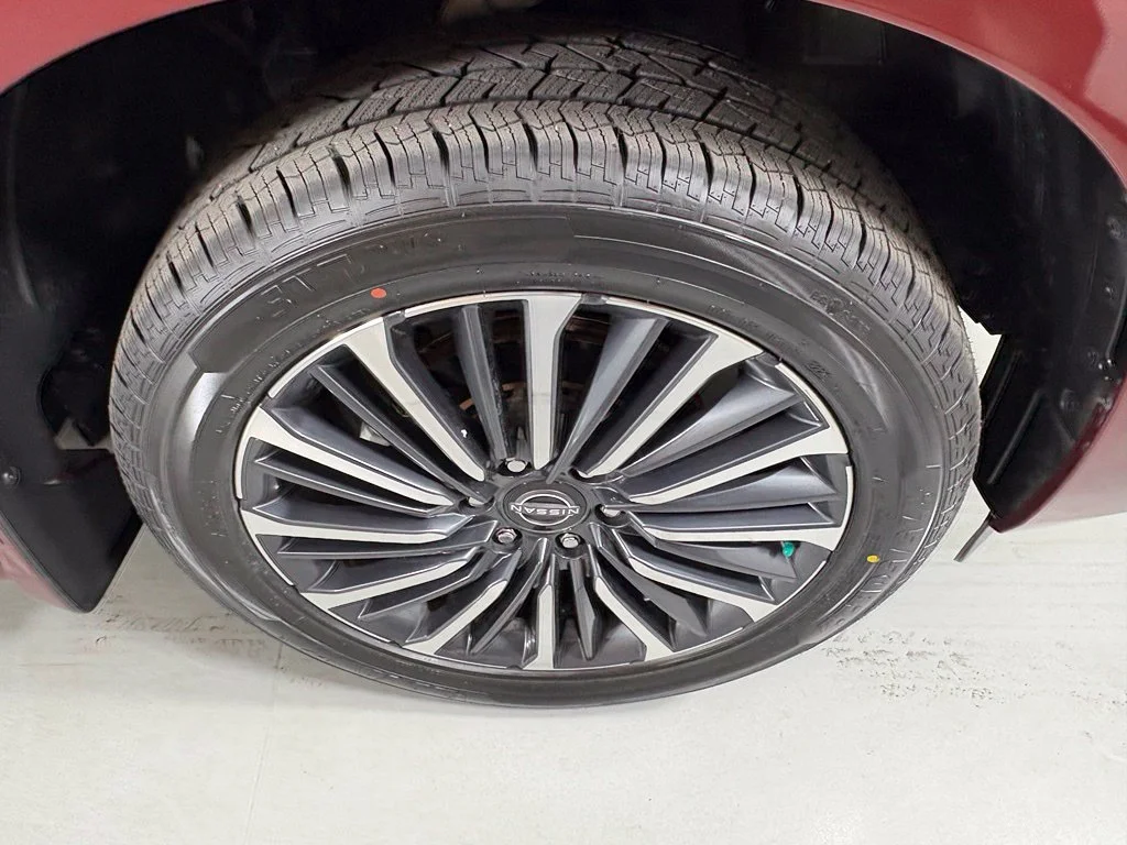 Used 2025 Red Nissan Platinum Reserve image 10