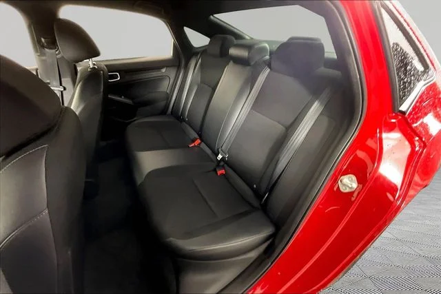 Used 2022  Honda Sport image 20