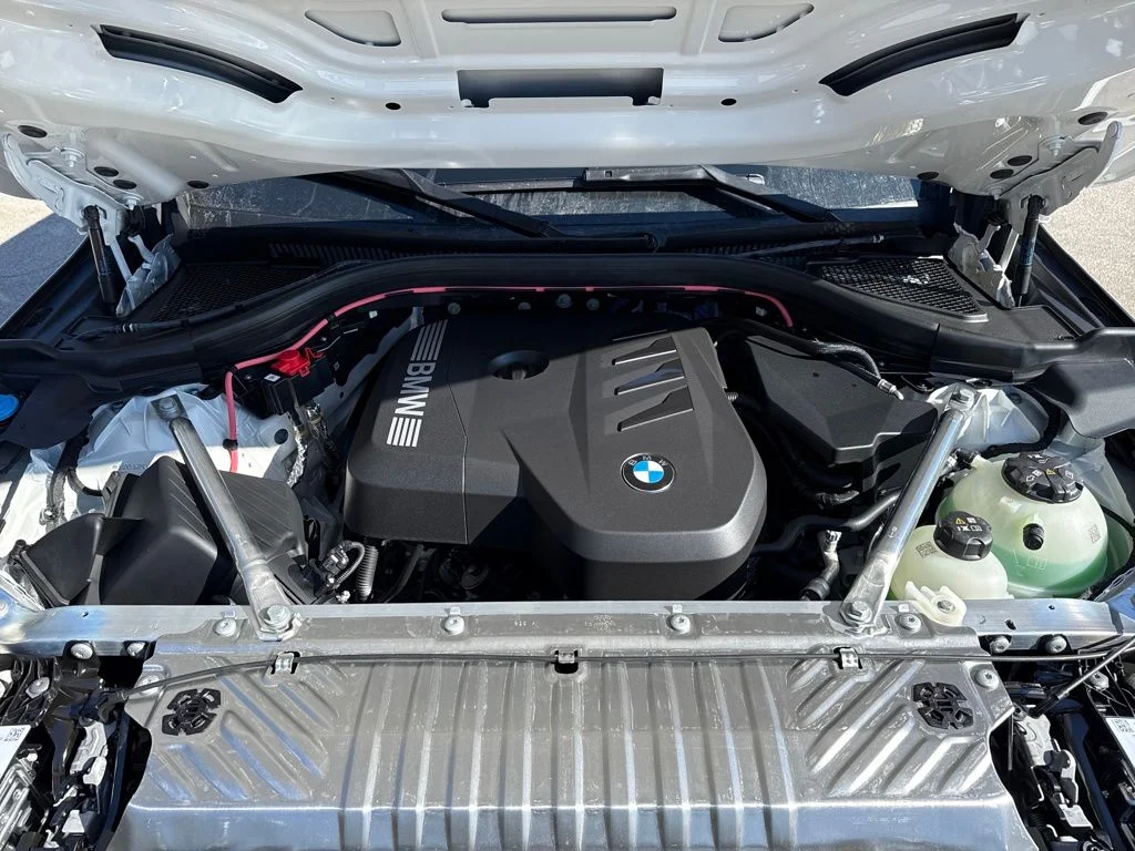 New 2026 White BMW 30 xDrive image 30