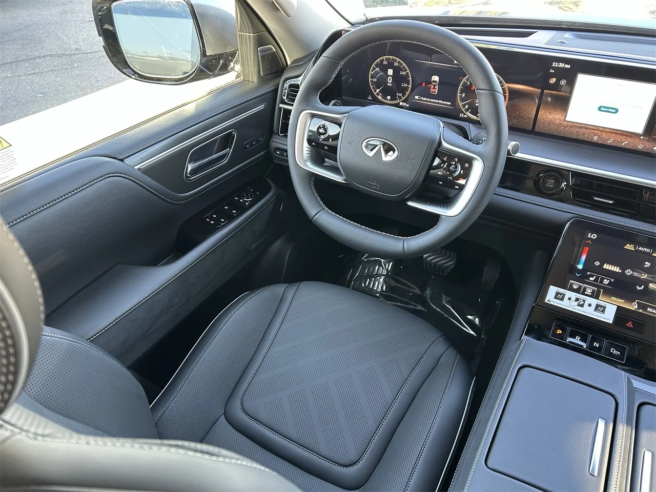 2026 INFINITI QX80 Luxe - Photo 16