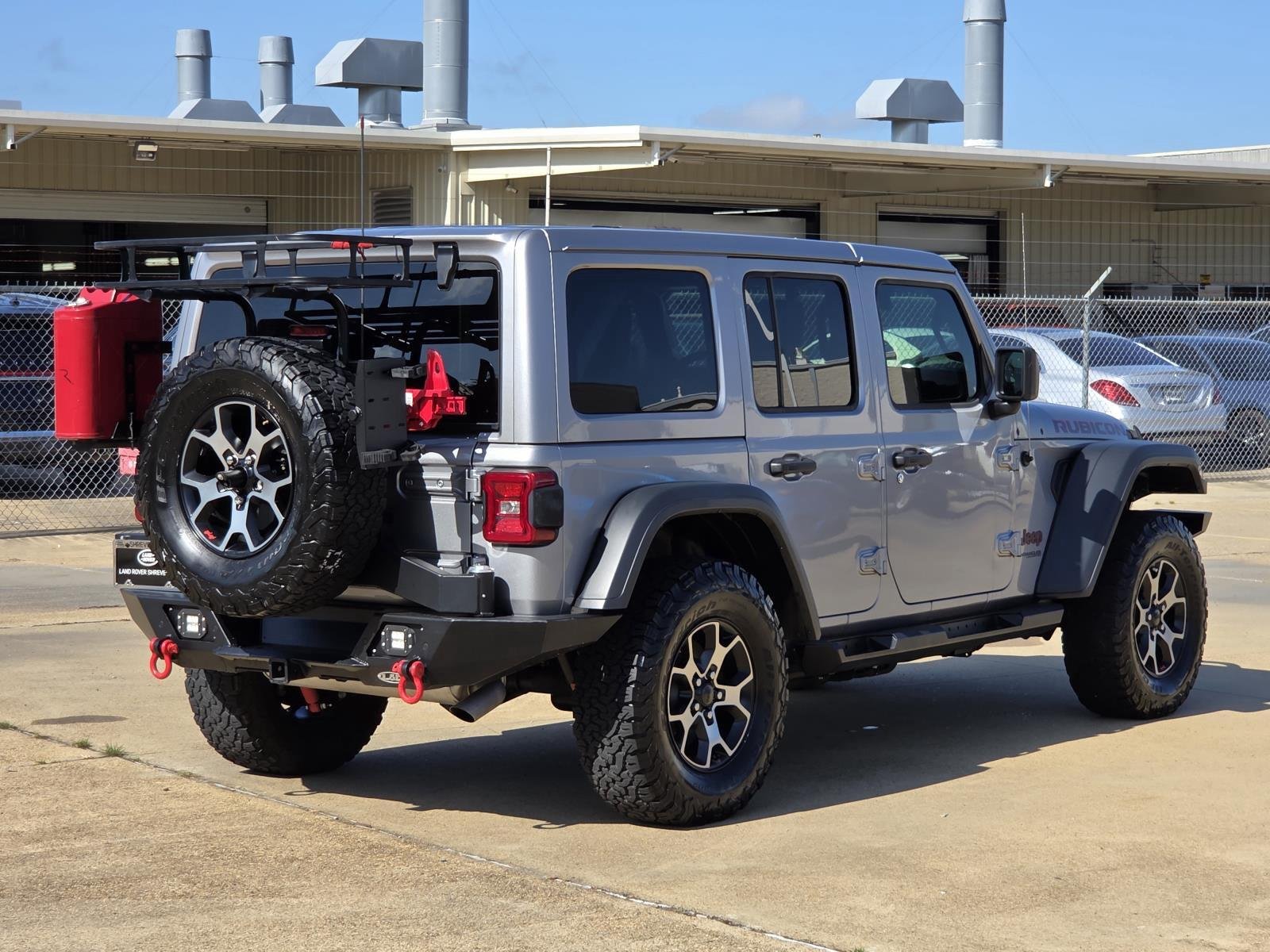 Used 2018 Firecracker Red Clearcoat Jeep Rubicon image 4