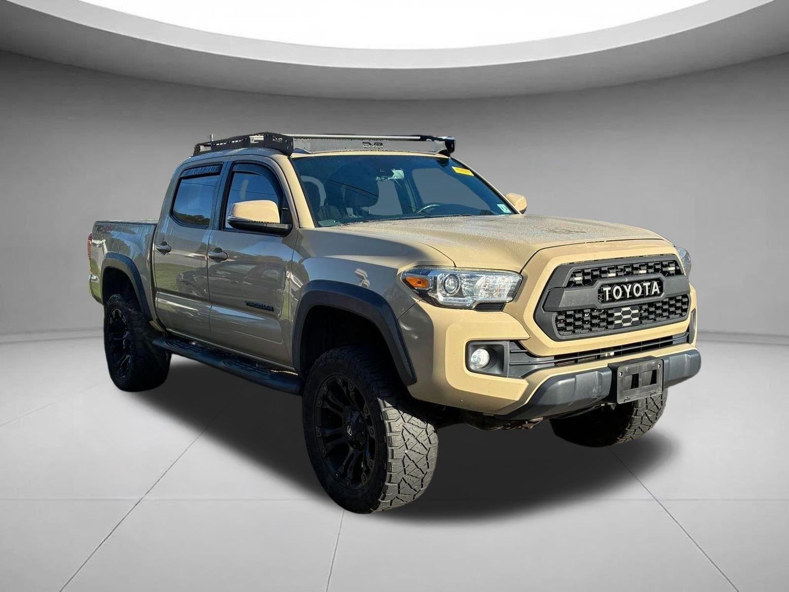 Used 2019 Quicksand Toyota TRD Off Road image 3