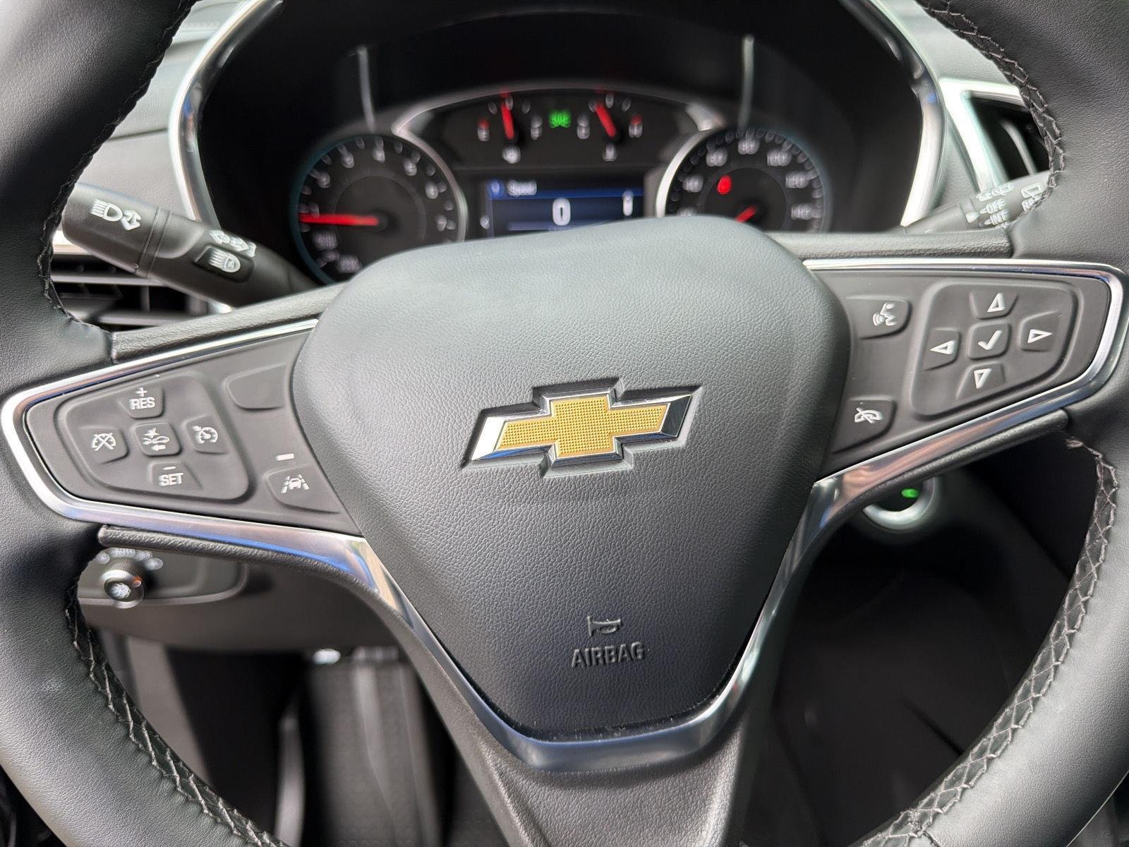 Used 2023 Mosaic Black Metallic Chevrolet LT image 21