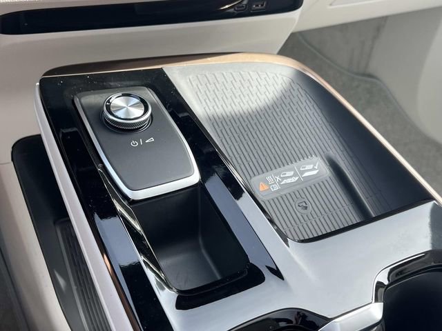 2026 Buick Enclave Avenir - Photo 25