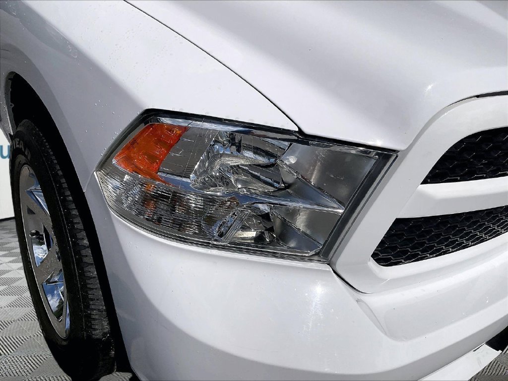 Used 2018 White Ram Express image 30