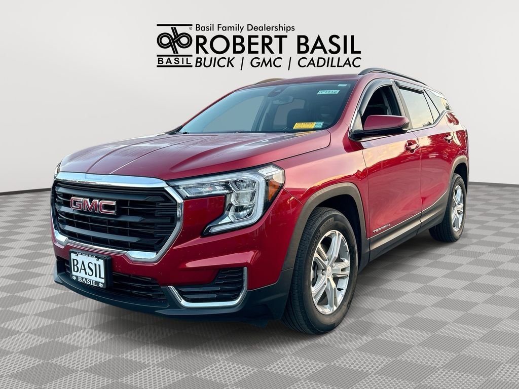Used 2023 Red GMC SLE image 1