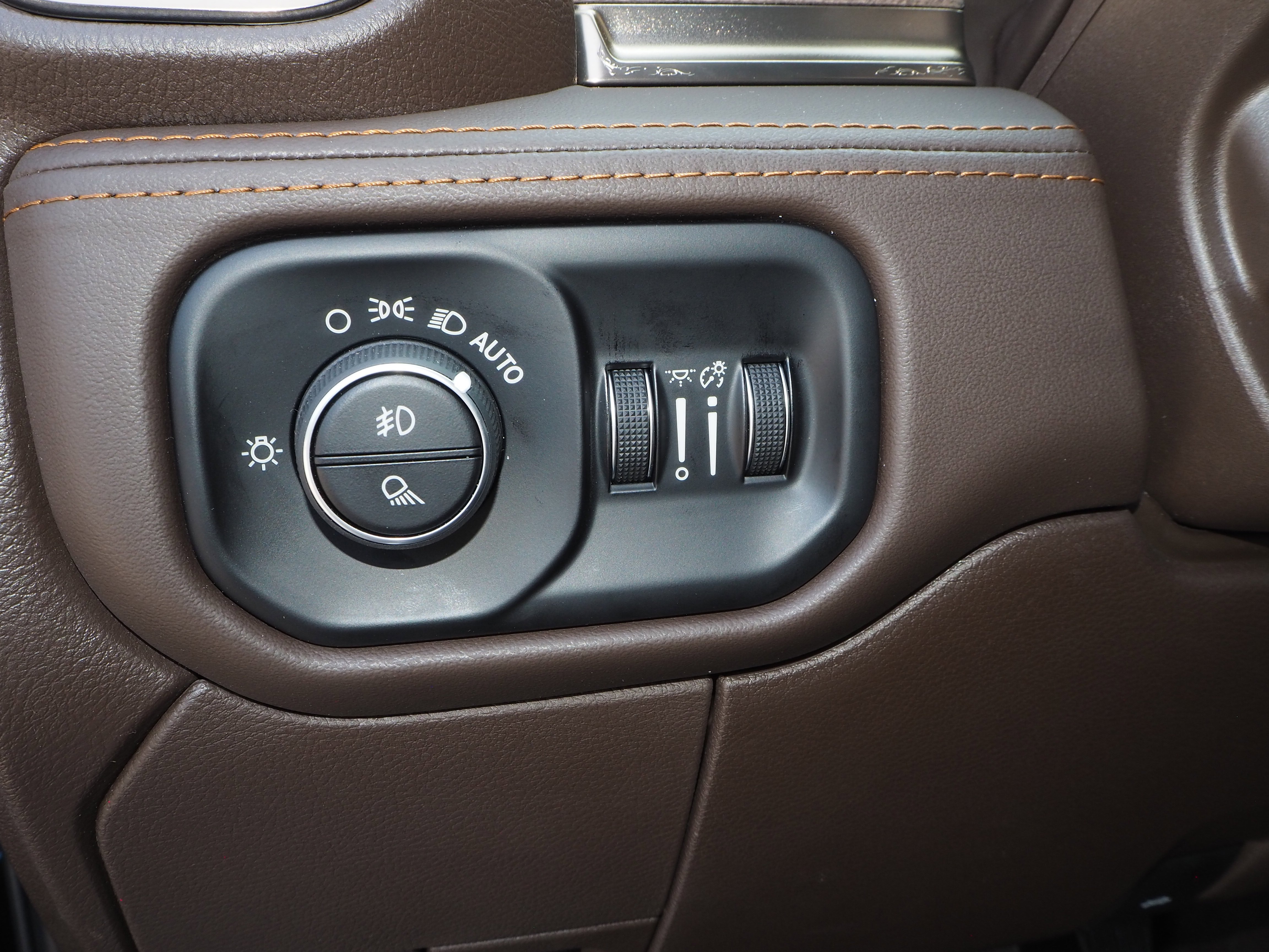 2025 RAM 2500 Limited - Photo 27