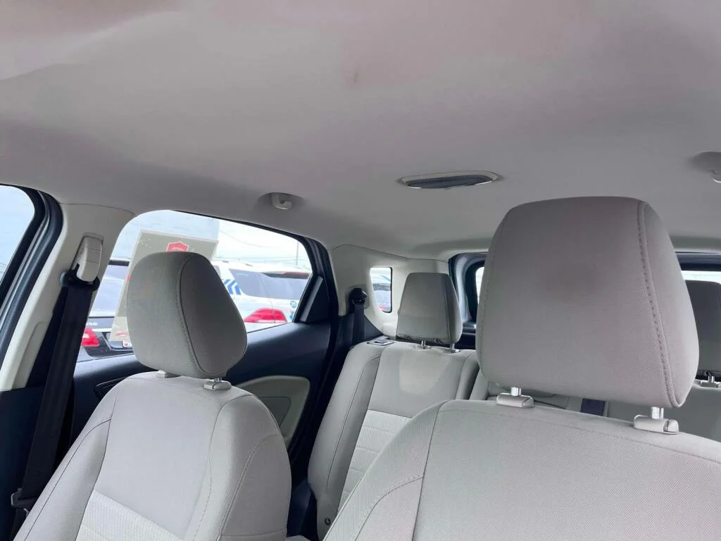 Used 2019 Moondust Silver Metallic Ford S image 5