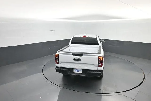 New 2026 Oxford White Ford XLT image 31