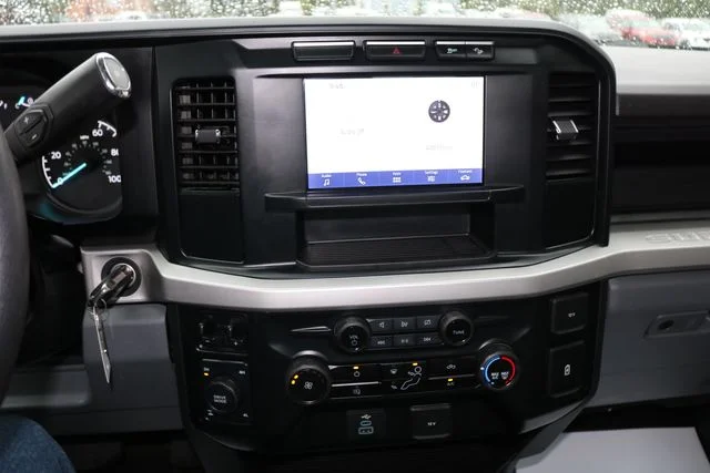Used 2023 White Ford XL image 18