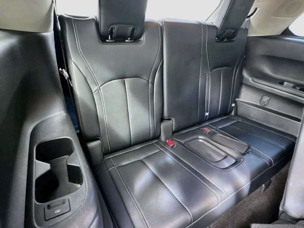 Certified Used 2023 Gray INFINITI LUXE image 30