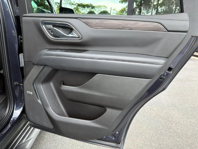 Used 2022 DARK ASH METALLIC Chevrolet LT image 16