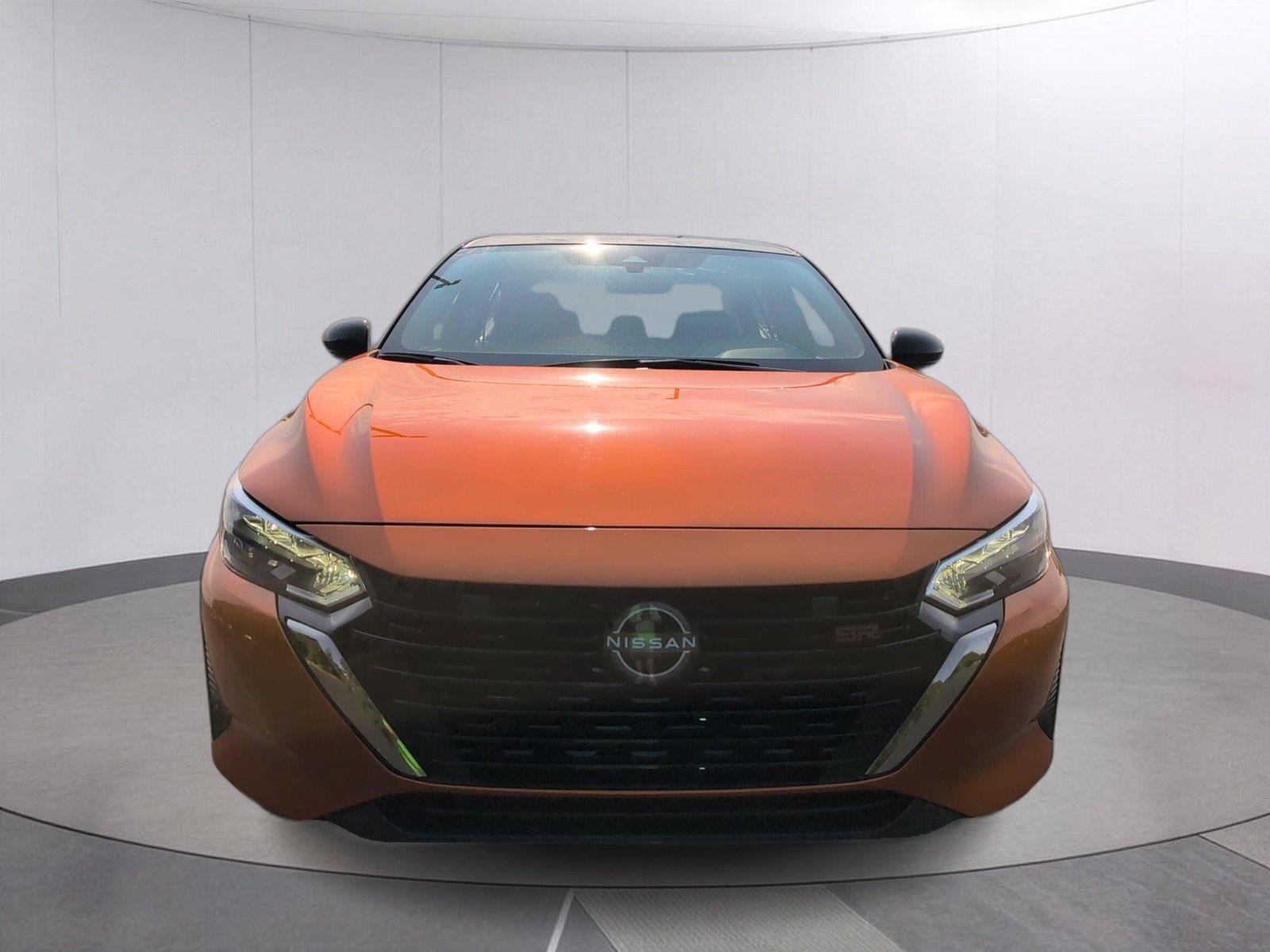 Used 2025 Monarch Orange Metallic/Super Black Nissan SR image 10