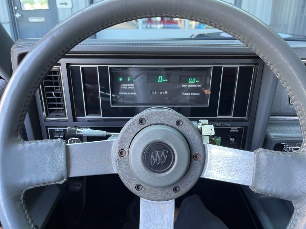 Used 1986 Black Buick Grand National image 29