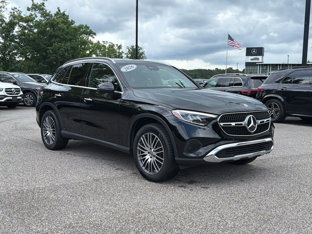 2026 Mercedes-Benz GLC GLC 300's photo