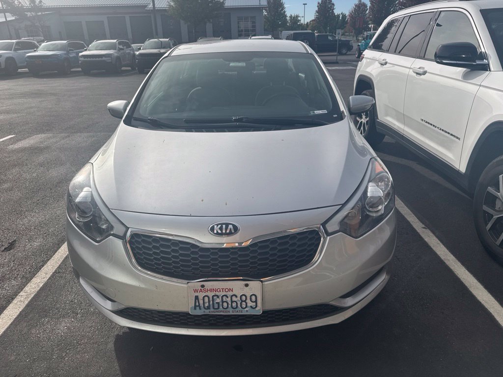 Used 2014 Kia Forte LX with VIN KNAFX4A62E5187152 for sale in Post Falls, ID