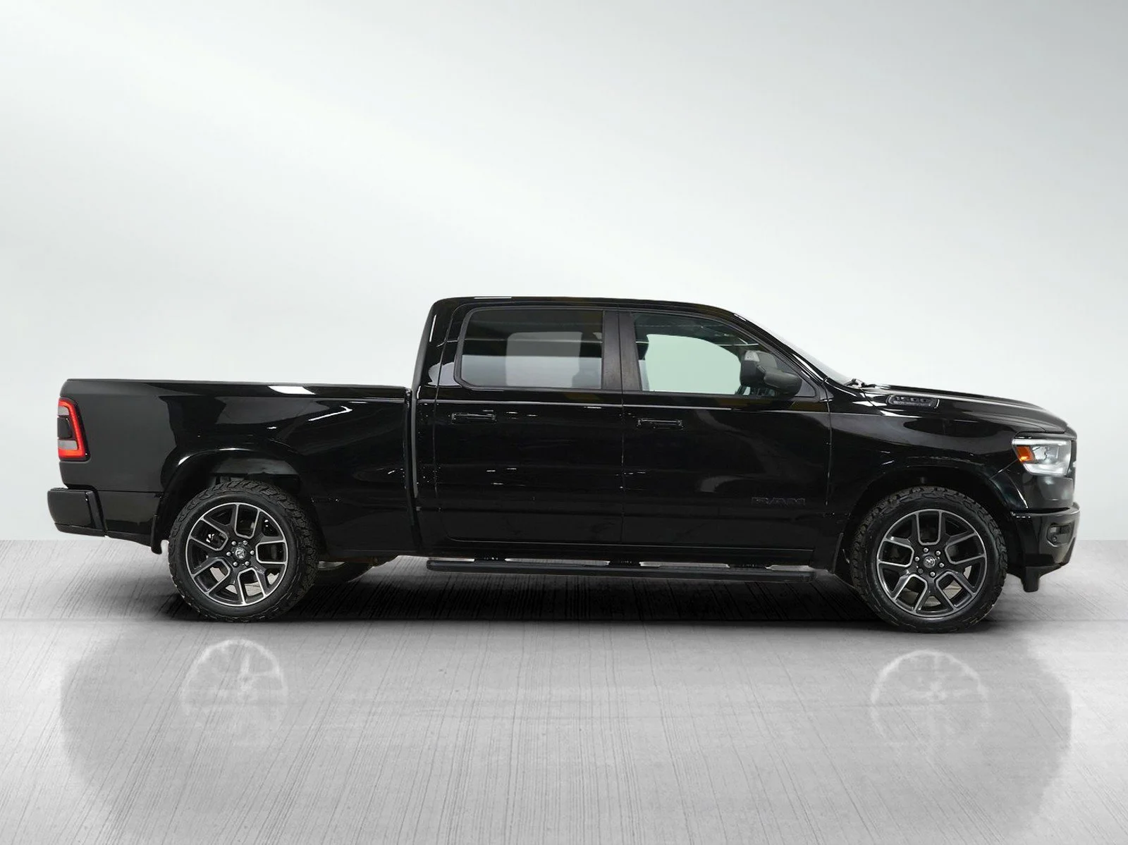 Used 2020 Diamond Black Crystal Pearlcoat Ram Rebel image 6