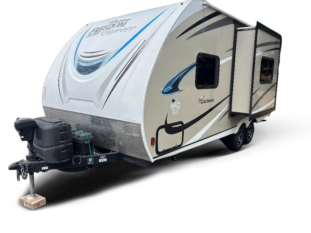 Used 2018 WHITE FOREST RIVER M-192-RBS image 1