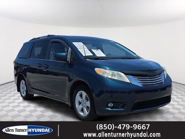 2012 Toyota Sienna LE