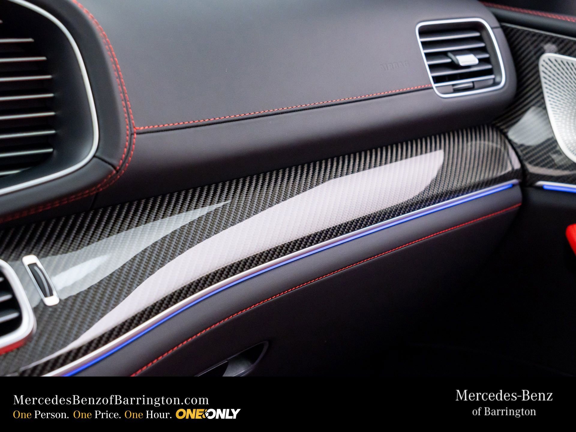 New 2026 MANUFAKTUR Moonlight White Metallic Mercedes-Benz GLE 53 AMG® image 87