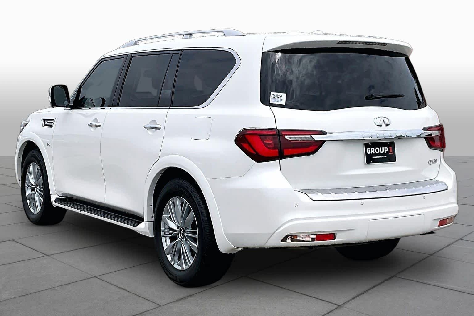 Used 2019 Moonstone White INFINITI LUXE image 12