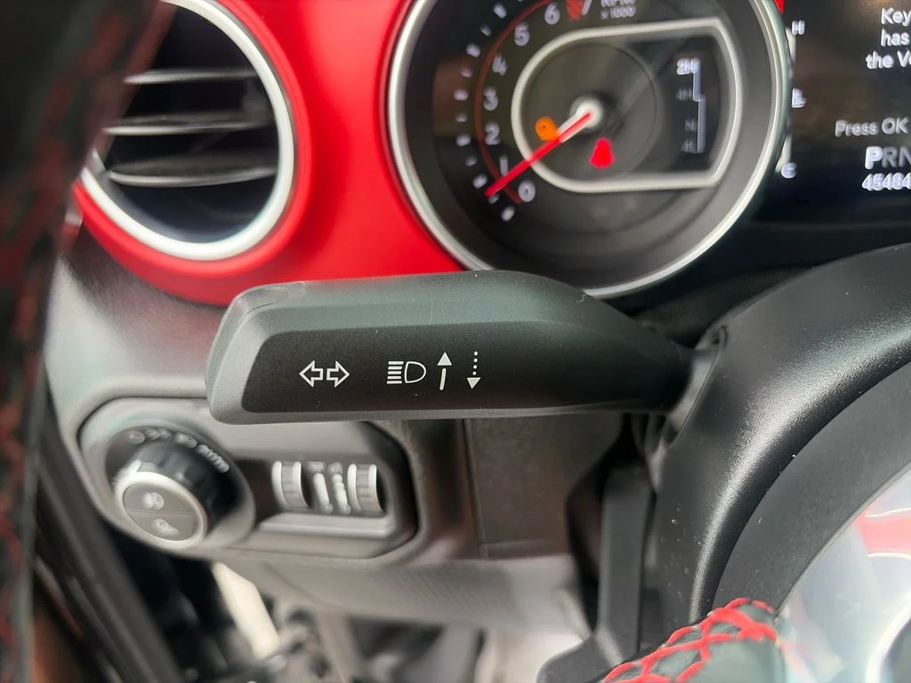Used 2020 Black Jeep Rubicon image 34