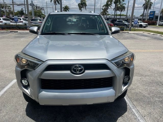 Used 2017 Silver Toyota  image 2