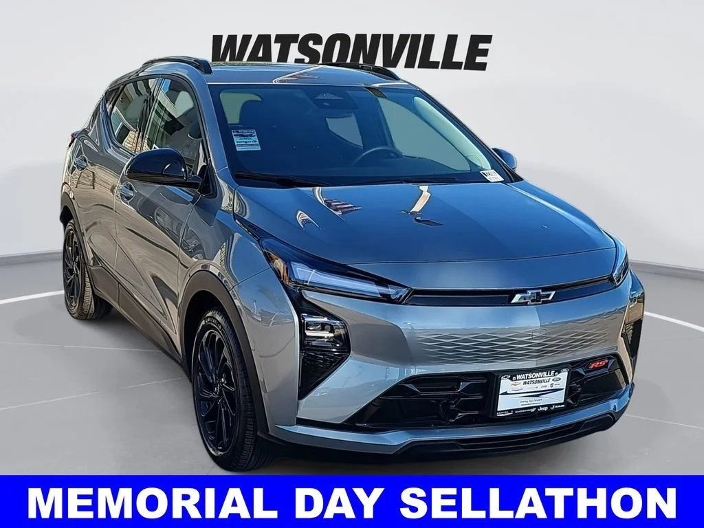 2027 Chevrolet Bolt EV RS Auto's photo