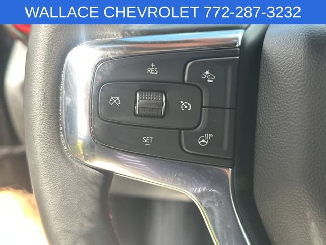 Used 2025 Black Chevrolet RS image 20