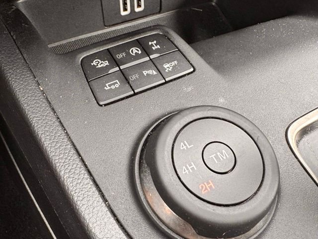 Used 2019 Black Ford Lariat image 21