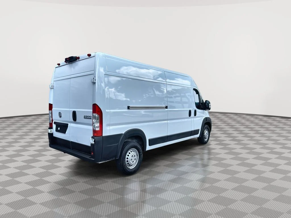 Used 2025 White Ram High Roof image 8