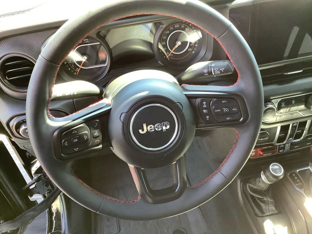 Used 2024 Black Jeep Rubicon image 9