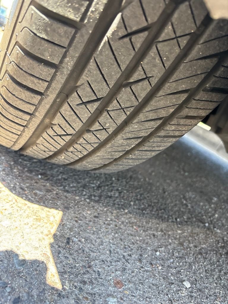 Used 2023 White Nissan SR image 10